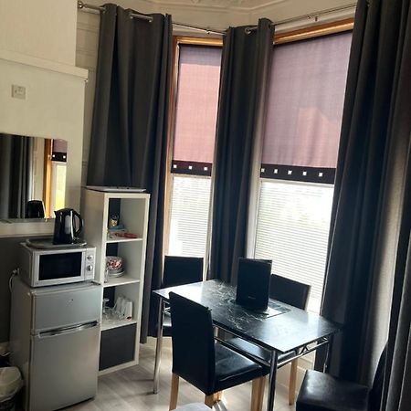 Mccoinnich Rooms 던디 외부 사진