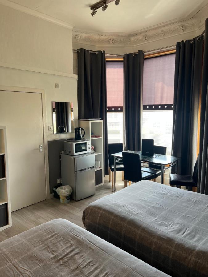 Mccoinnich Rooms 던디 외부 사진