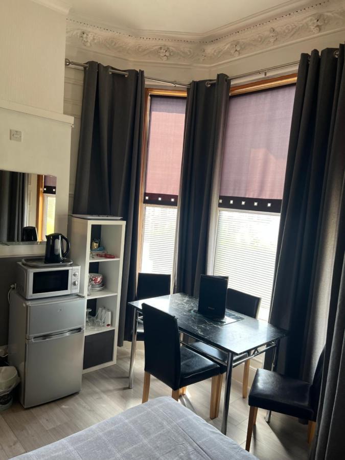 Mccoinnich Rooms 던디 외부 사진